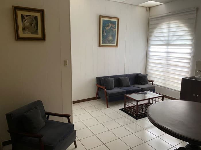 En renta Habitación amueblada en  zona 9  - foto 4
