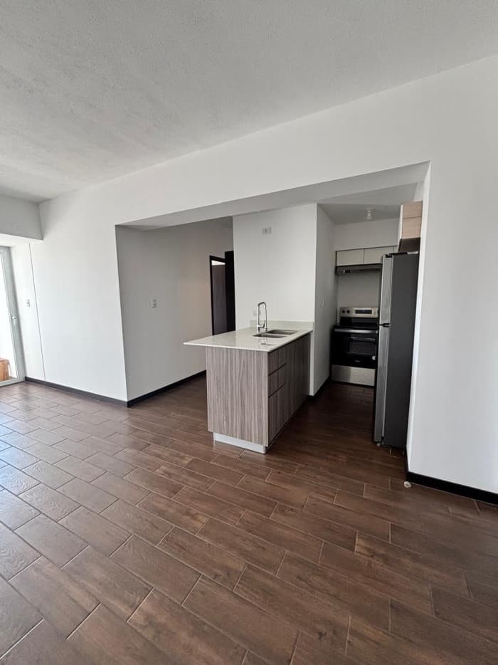 Apartamento en Renta en Miranda, zona 12 - foto 2