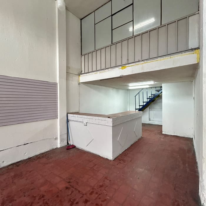 Local comercial en Alquiler en Avenida Bolivar zona 3 - foto 6