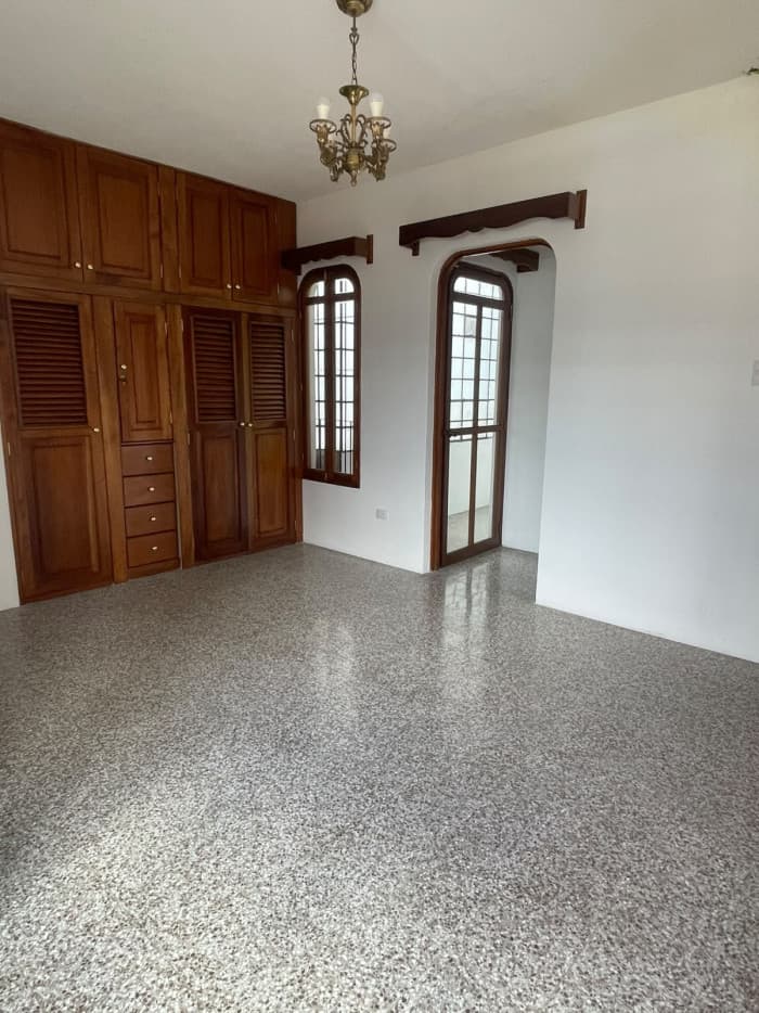 Casa en Venta en Calzada San Juan, Zona 7  - foto 13