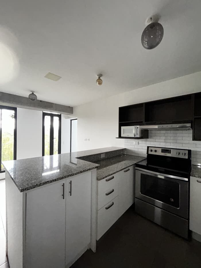 Venta de Apartamento en Edificio Fabrá zona 10 - foto 3