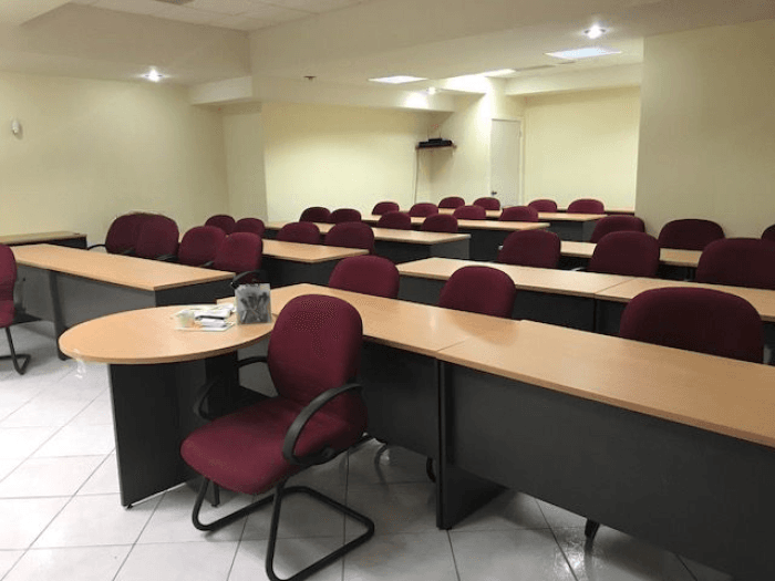 Oficina en venta en Europlaza zona 14 Guatemala - foto 3