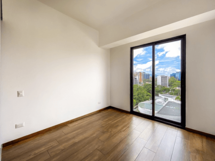 Apartamento en Venta en zona 10 para inversión - foto 2