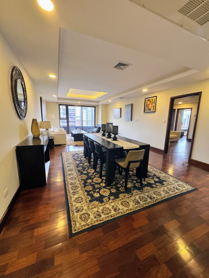 Apartamento amueblado en Alquiler en Zona 10 Guatemala - foto 4