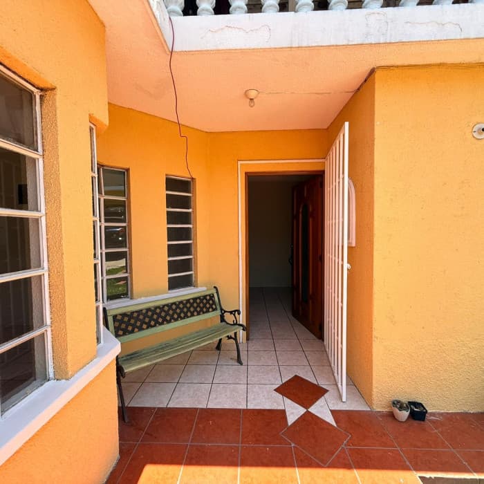 Casa en renta en Pinares de San Cristobal - foto 2