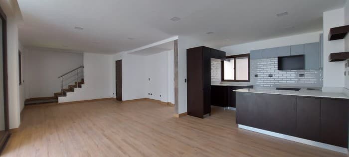 Casa en venta Vista Hermosa zona 15 - foto 2