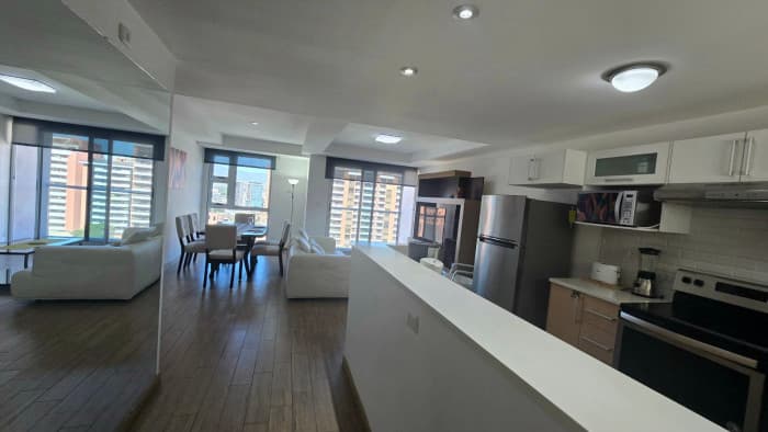 Apartamento en Venta Zona 10 - foto 3