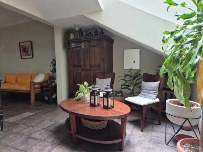 Venta de Casa en el Centro Histórico de Guatemala - foto 2