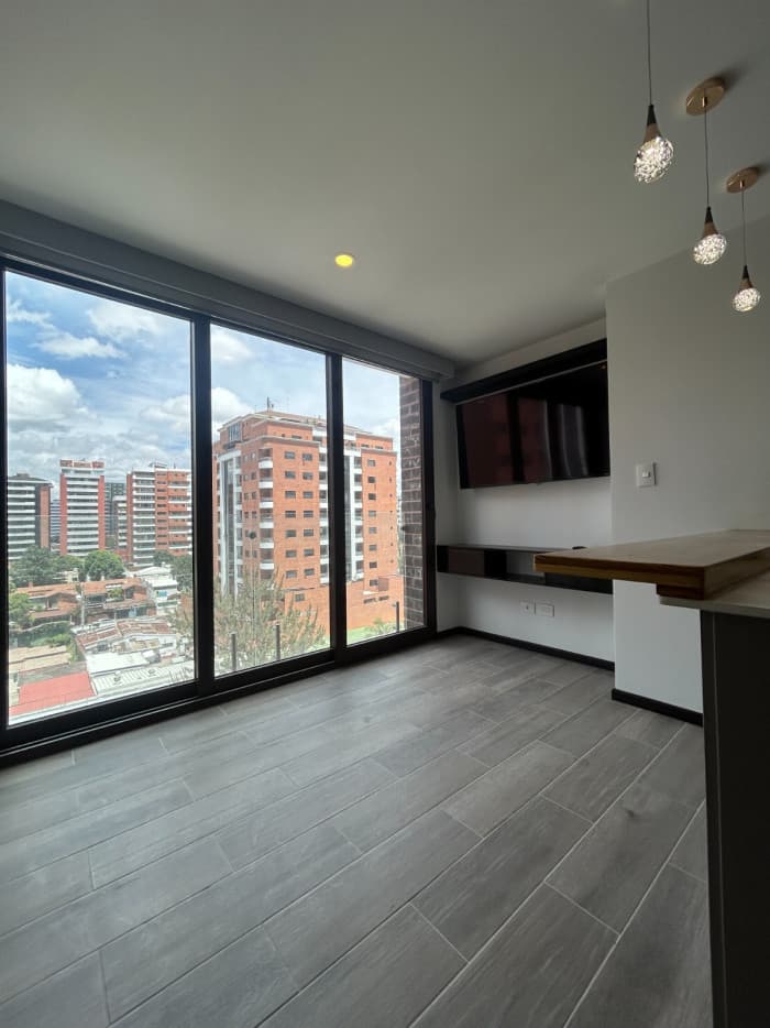 Apartamento amueblado en renta zona 10  - foto 5