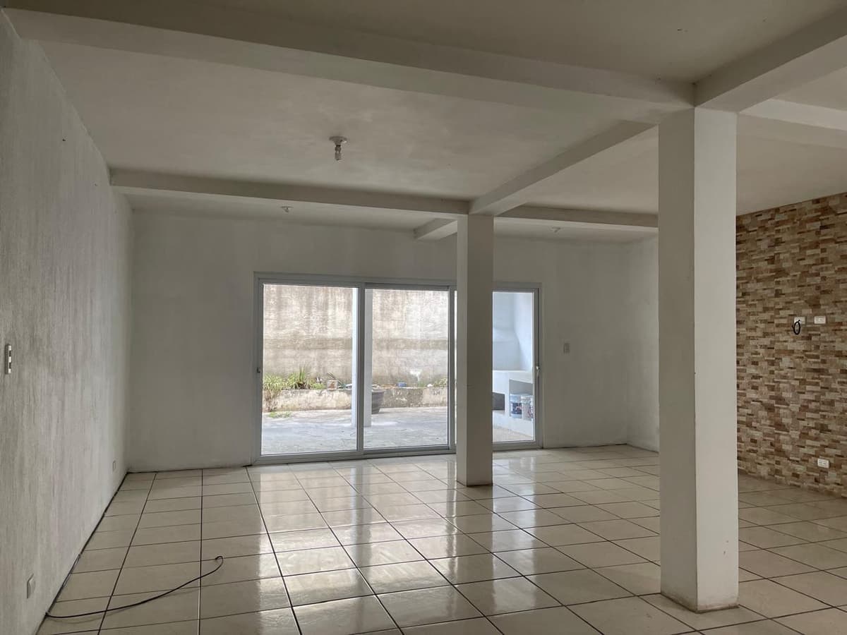 Casa en Venta Para Inversión En Los Manantiales - foto 2