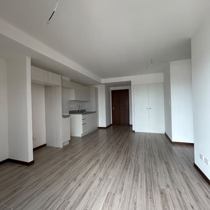 Apartamento en Venta en Zona 10 - foto 3