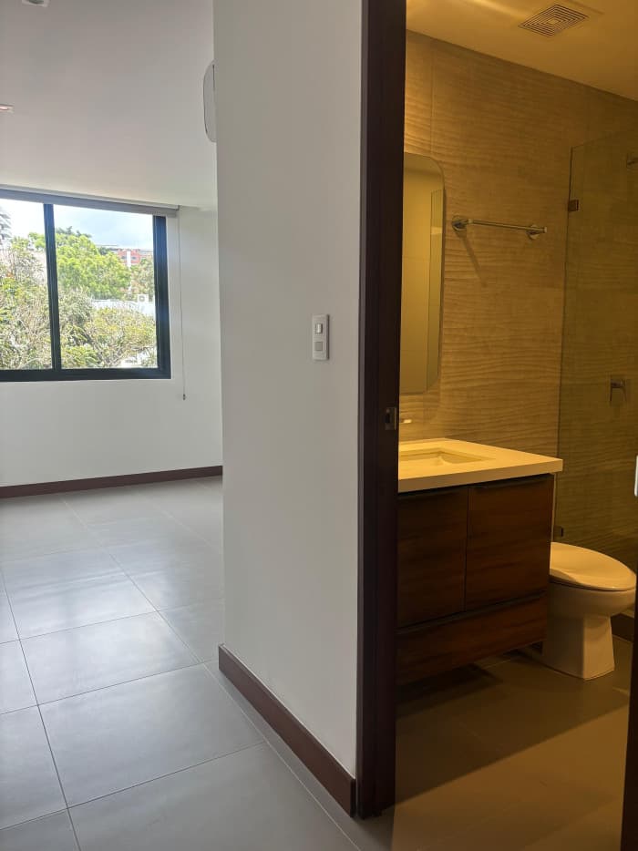 Apartamento en Venta con jardín en zona 13 - foto 8