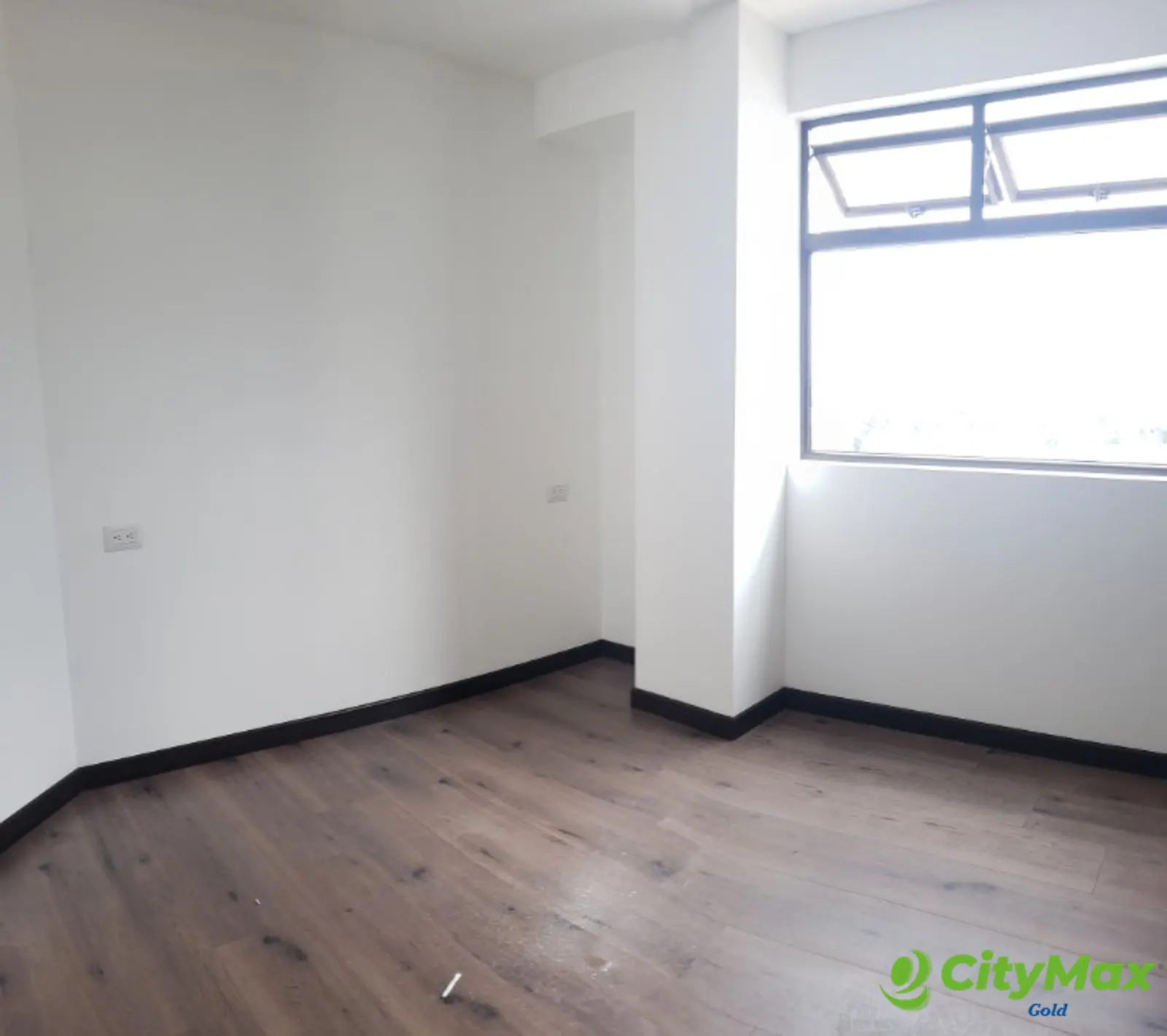 EDIFICIO DI FIIORI ZONA 7 - foto 1