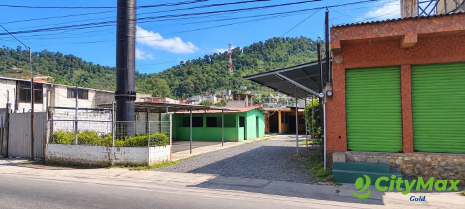 Casa en Renta en amplio terreno en El Tejar - foto 1