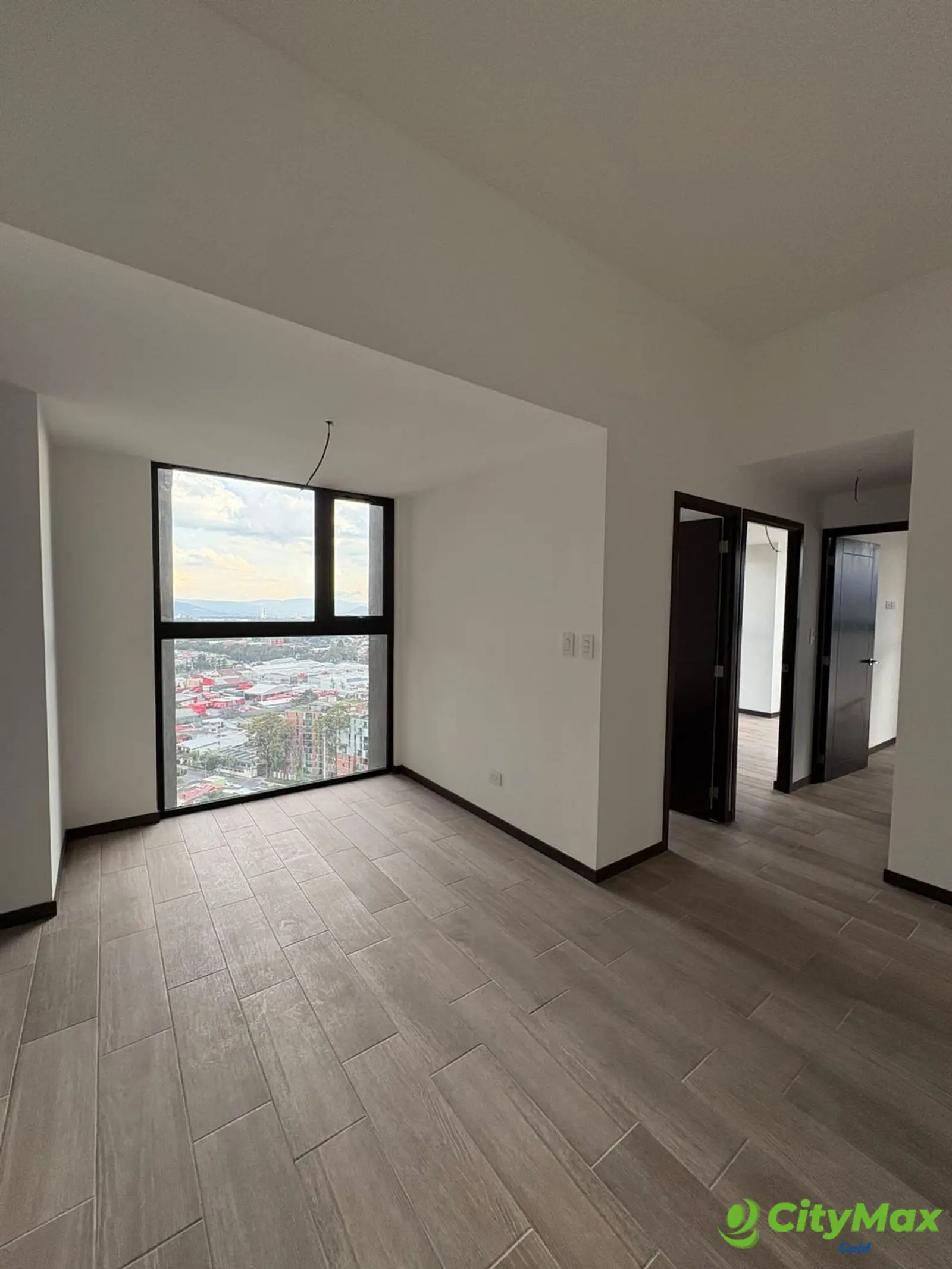 Apartamento en Renta ALTAIRE Zona 11 Mariscal - foto 1