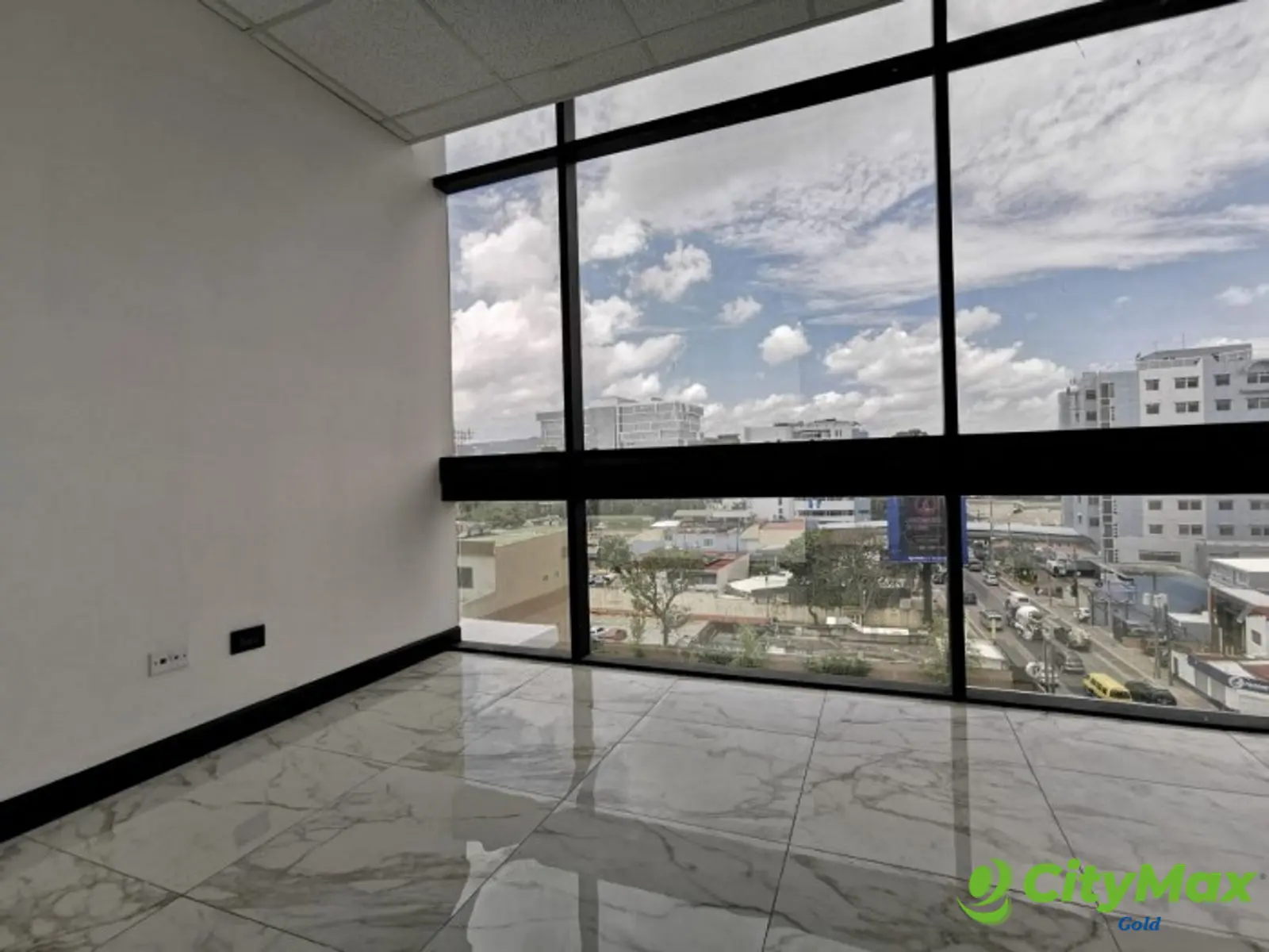 Clinica Medica en Renta Zona 10 Guatemala - foto 1