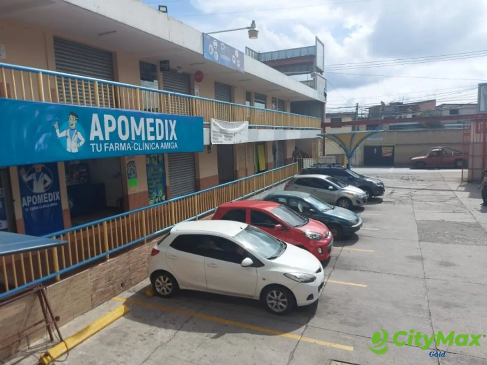 CENTRO COMERCIAL en Venta  en zona 18  - foto 1