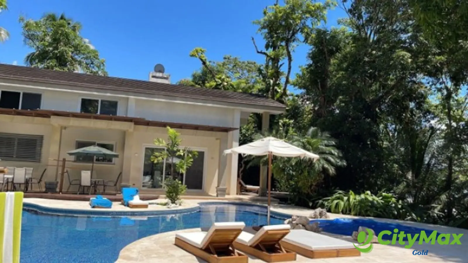 Casa de descanso en Venta en Río Dulce Izabal - foto 1
