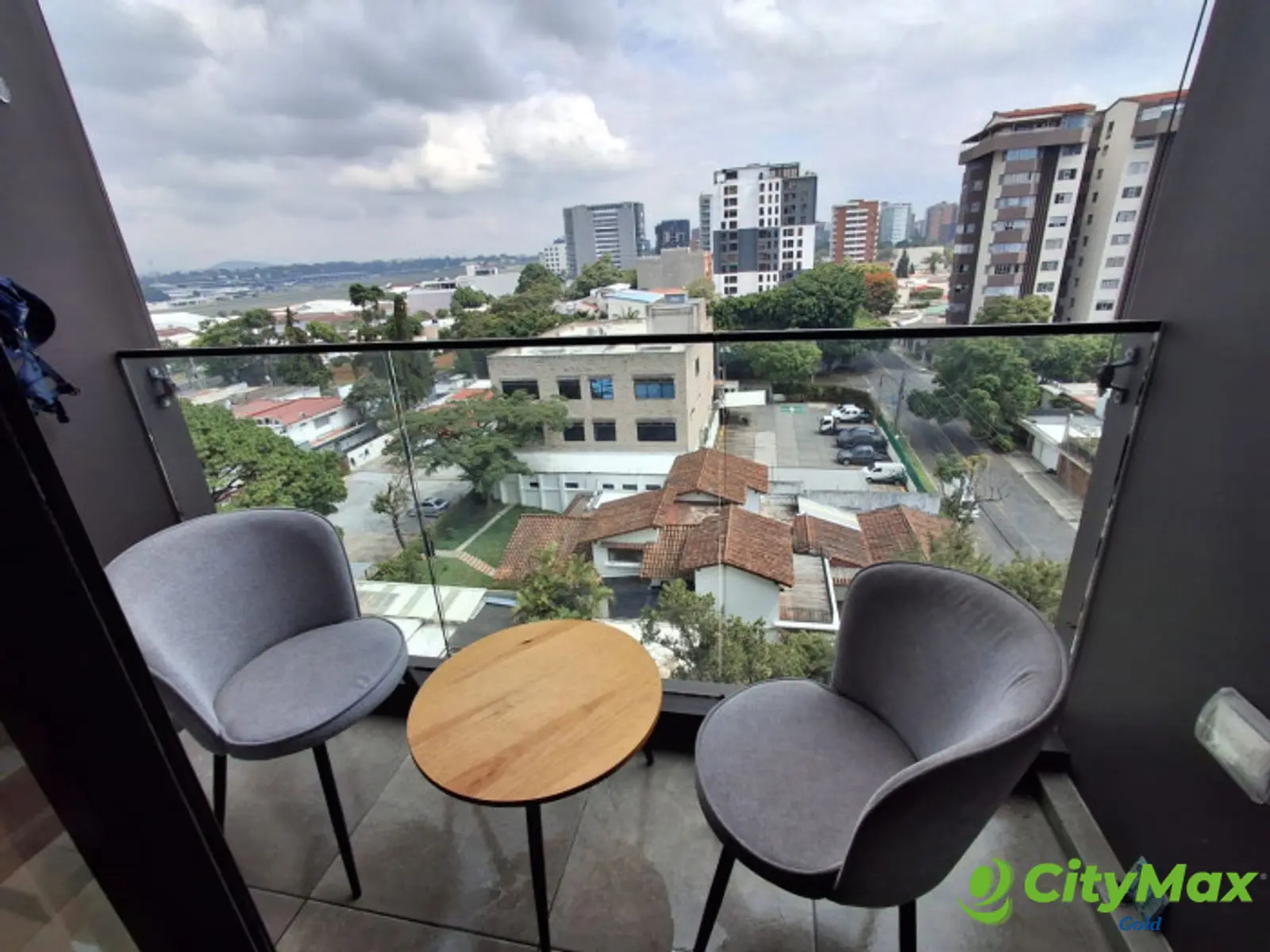Apartamento moderno en venta en zona 13 - foto 1