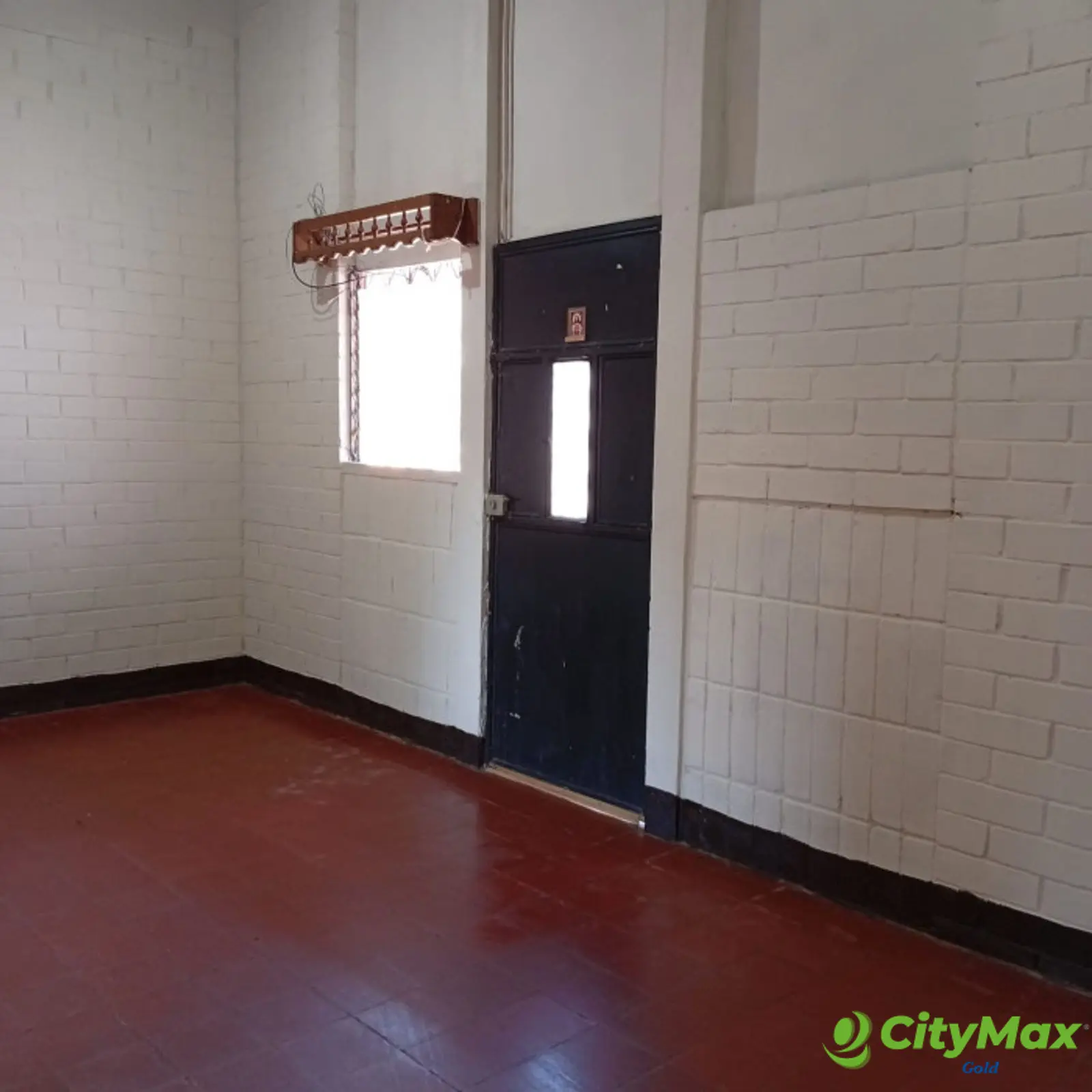 Apartamento en venta en 2do nivel en Zona 21 - foto 1