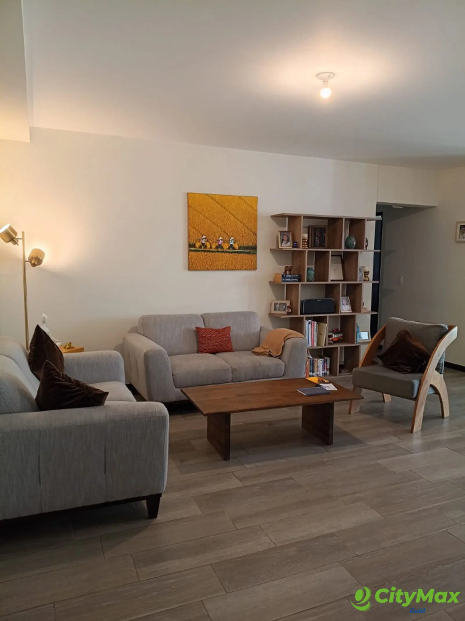 Apartamento en renta con pérgola y jardín en zona 14 - foto 1