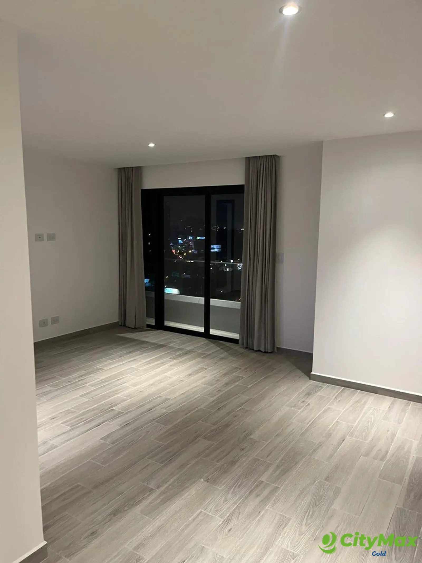 Apartamento nuevo en Renta en zona 10 Guatemala - foto 1