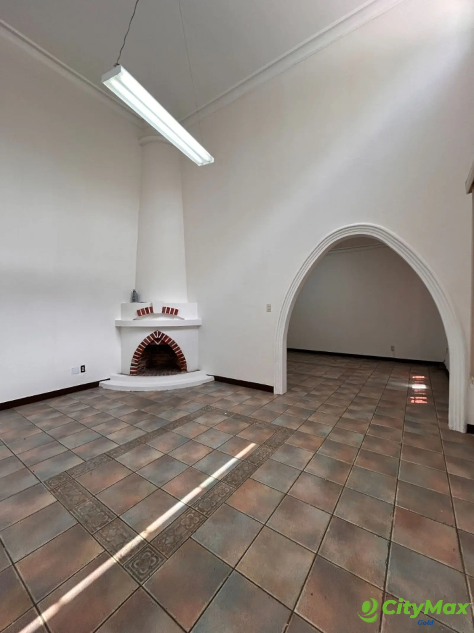 Casa para Oficinas en Alquiler en Zona 10 Guatemala - foto 1