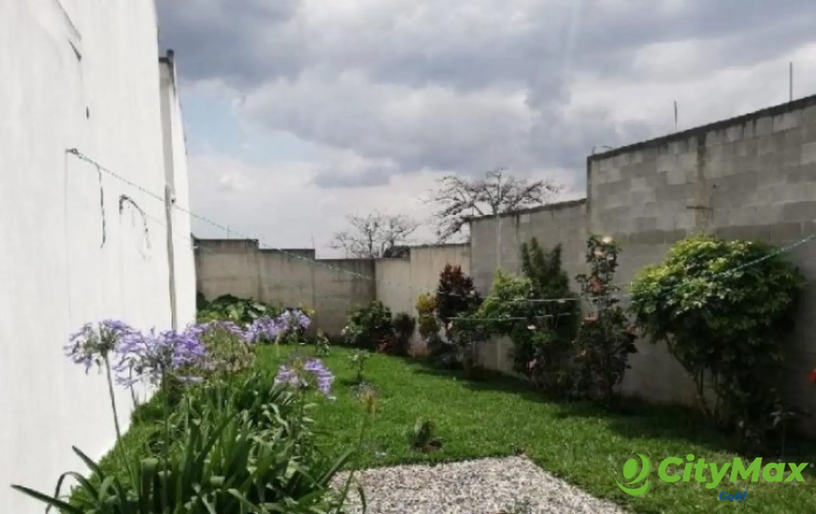 Casa en venta Santa Elena Barillas - foto 1