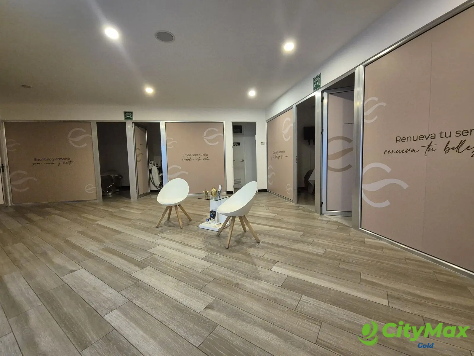 Clinicas en Alquiler en Plaza Comercial de zona 13 - foto 1