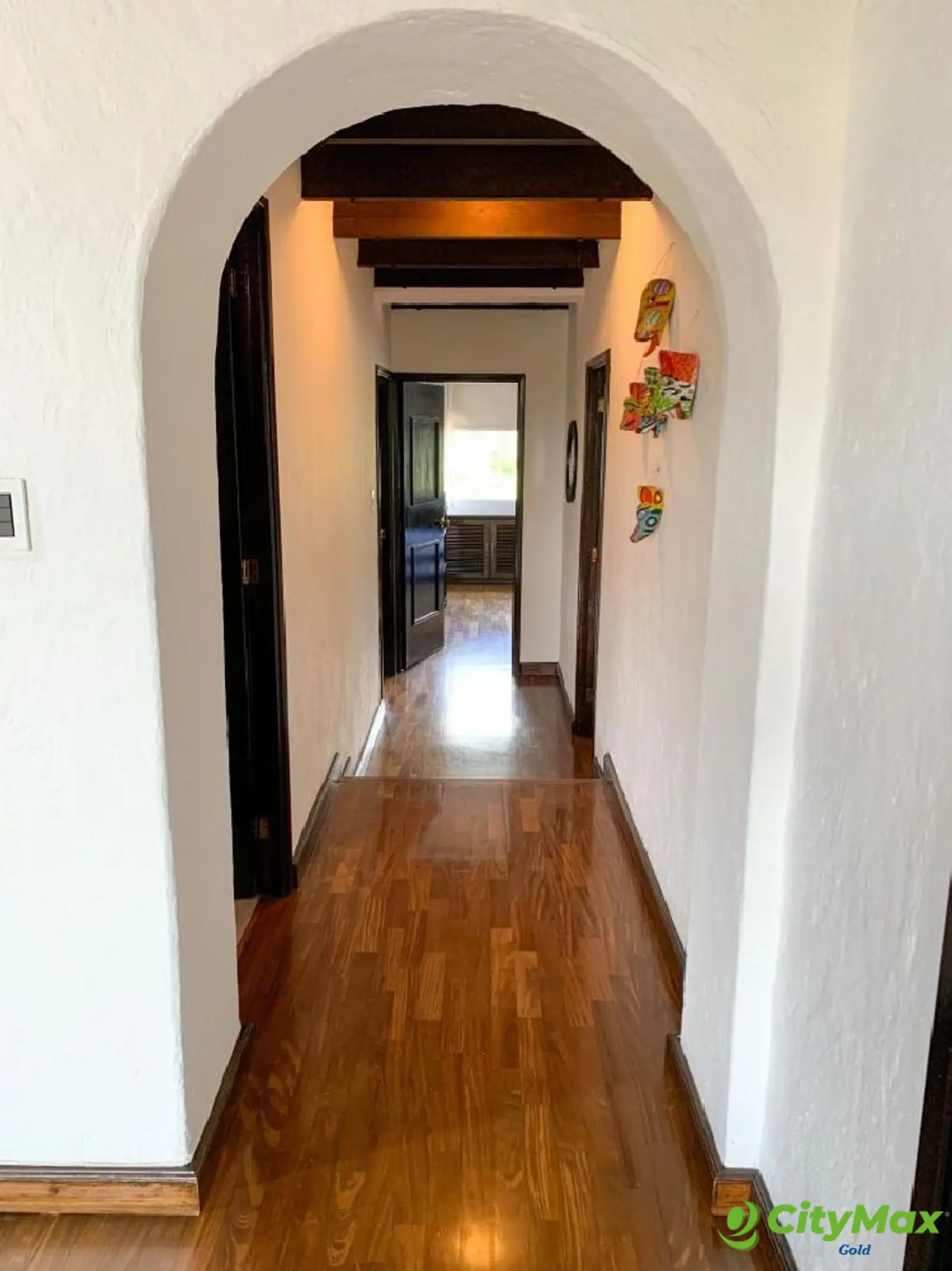 Apartamento amplio en renta en Zona 15 - foto 1