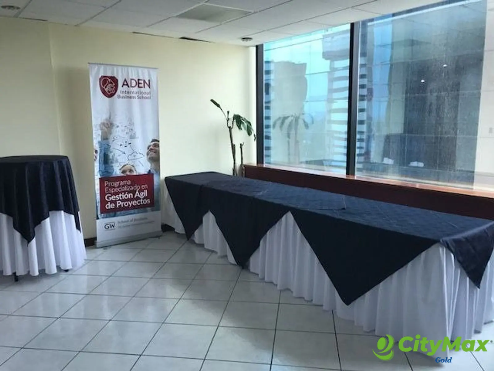 Oficina en venta en Europlaza zona 14 Guatemala - foto 18