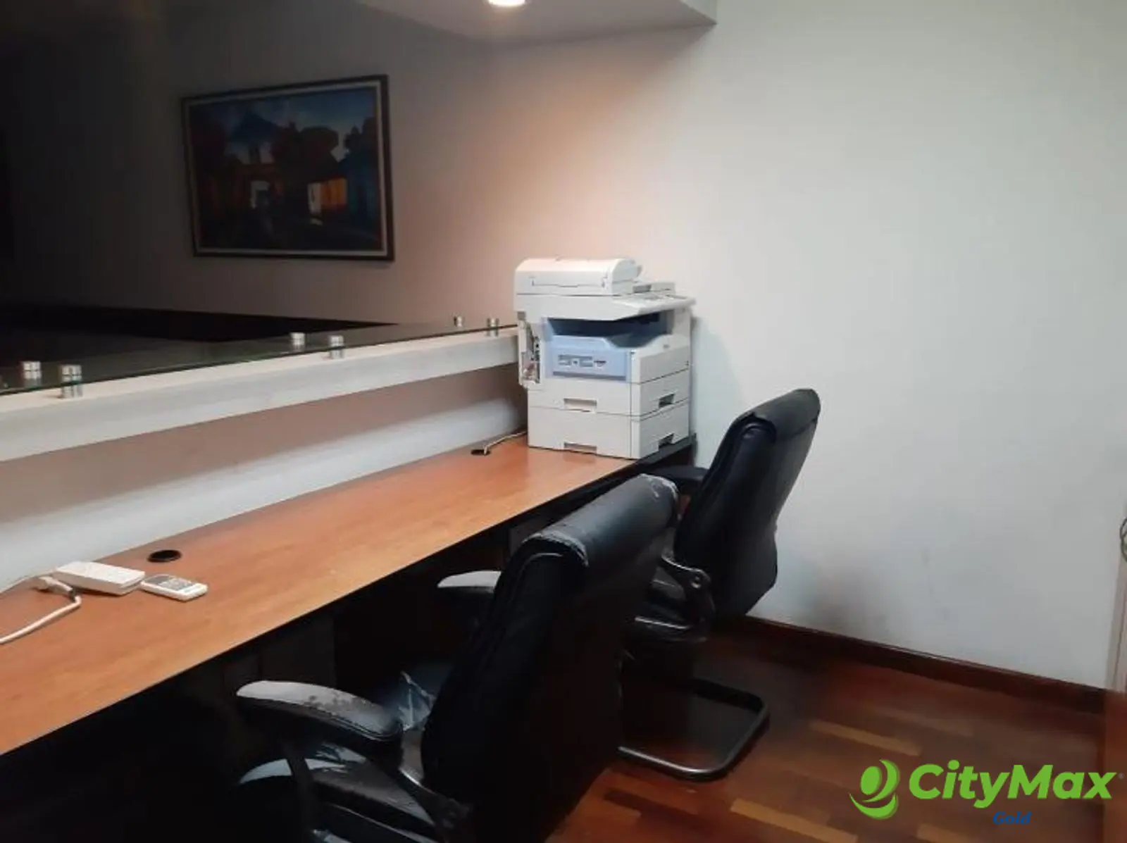 Oficina en renta en Edificio de zona 10 Guatemala - foto 12