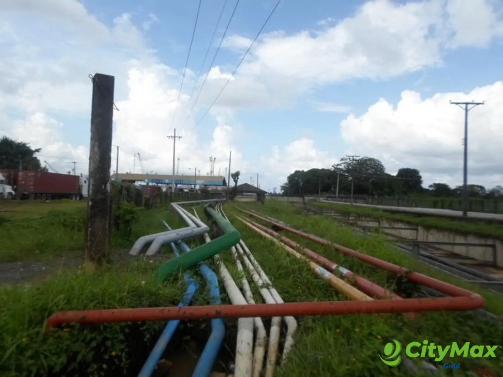 Tanques en RENTA en Santo Tomás de Castilla Guatemala - foto 3