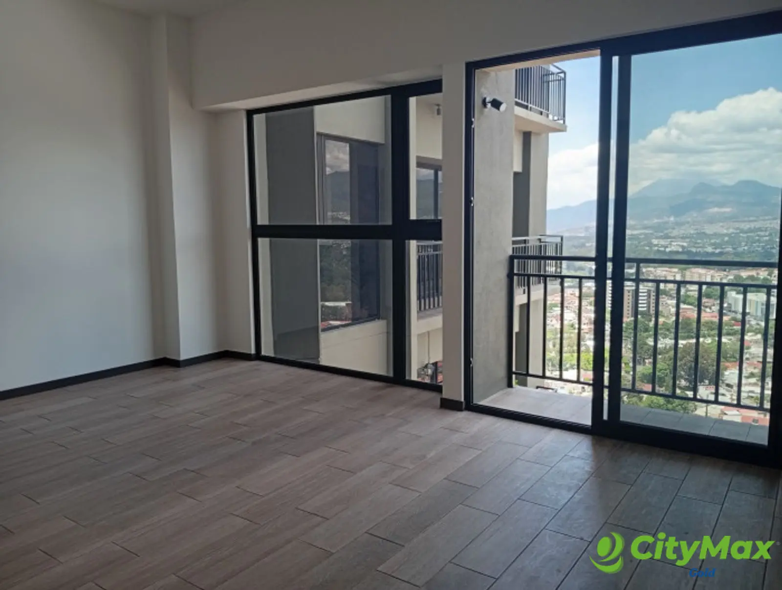 Apartamento en venta en Mariscal Zona 11 - foto 6