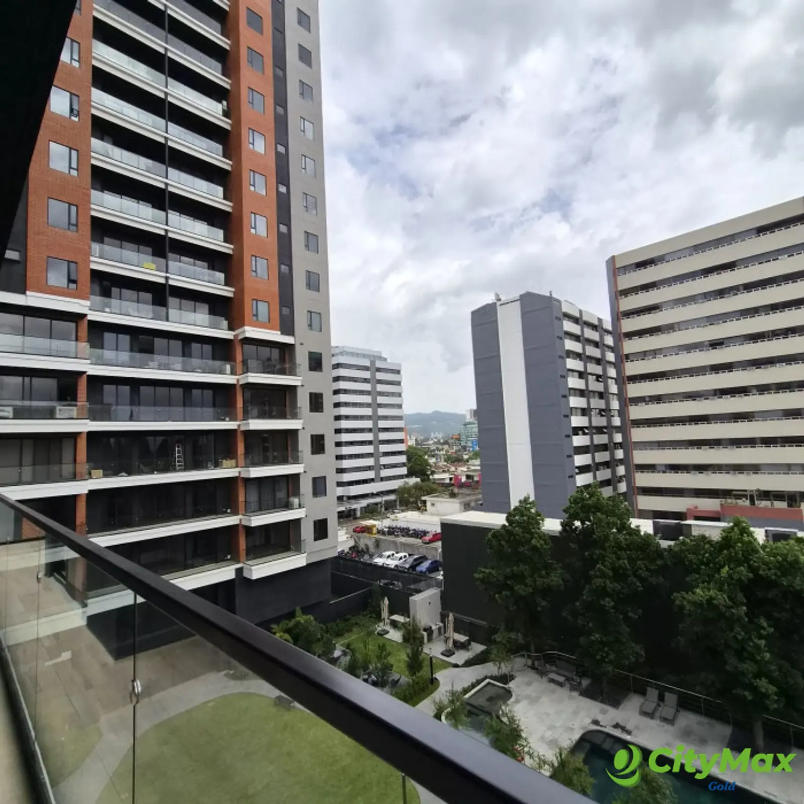 Apartamento de lujo en Alquiler en Zona 10 - foto 8