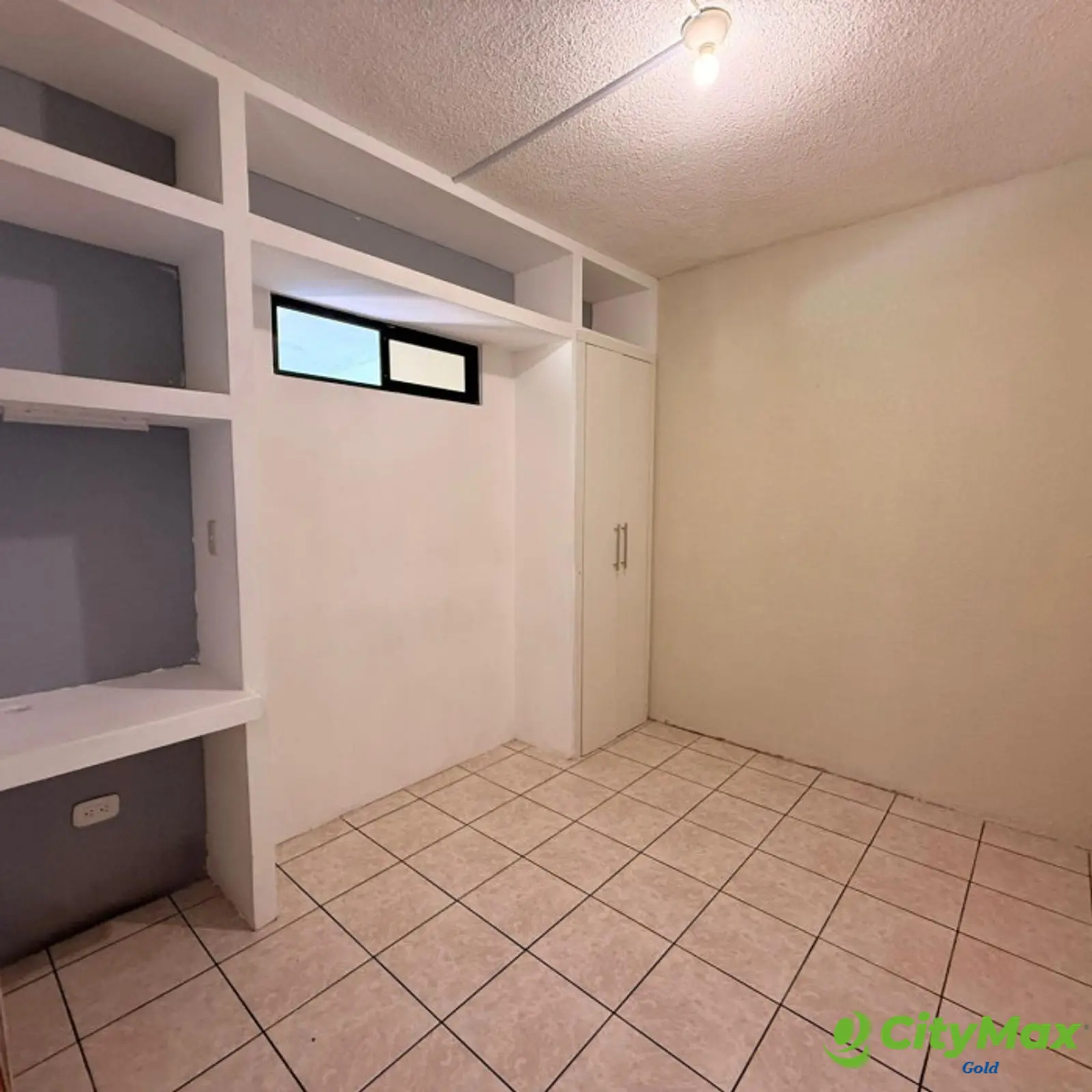 Casa en renta en Pinares de San Cristobal - foto 5