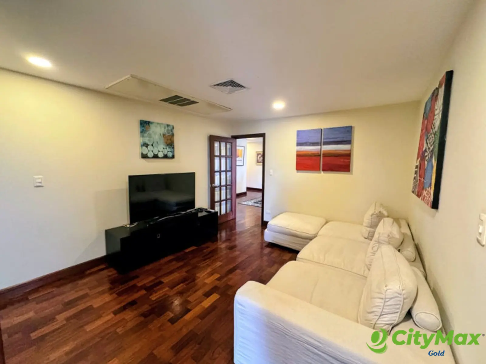 Apartamento amueblado en Alquiler en Zona 10 Guatemala - foto 5