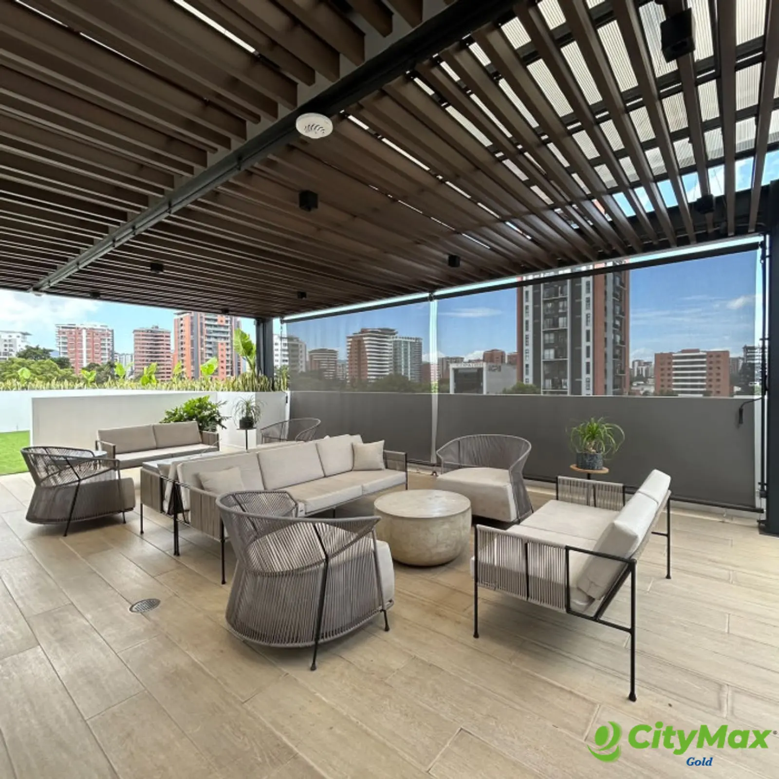 Apartamento en Venta con jardín en zona 13 - foto 11