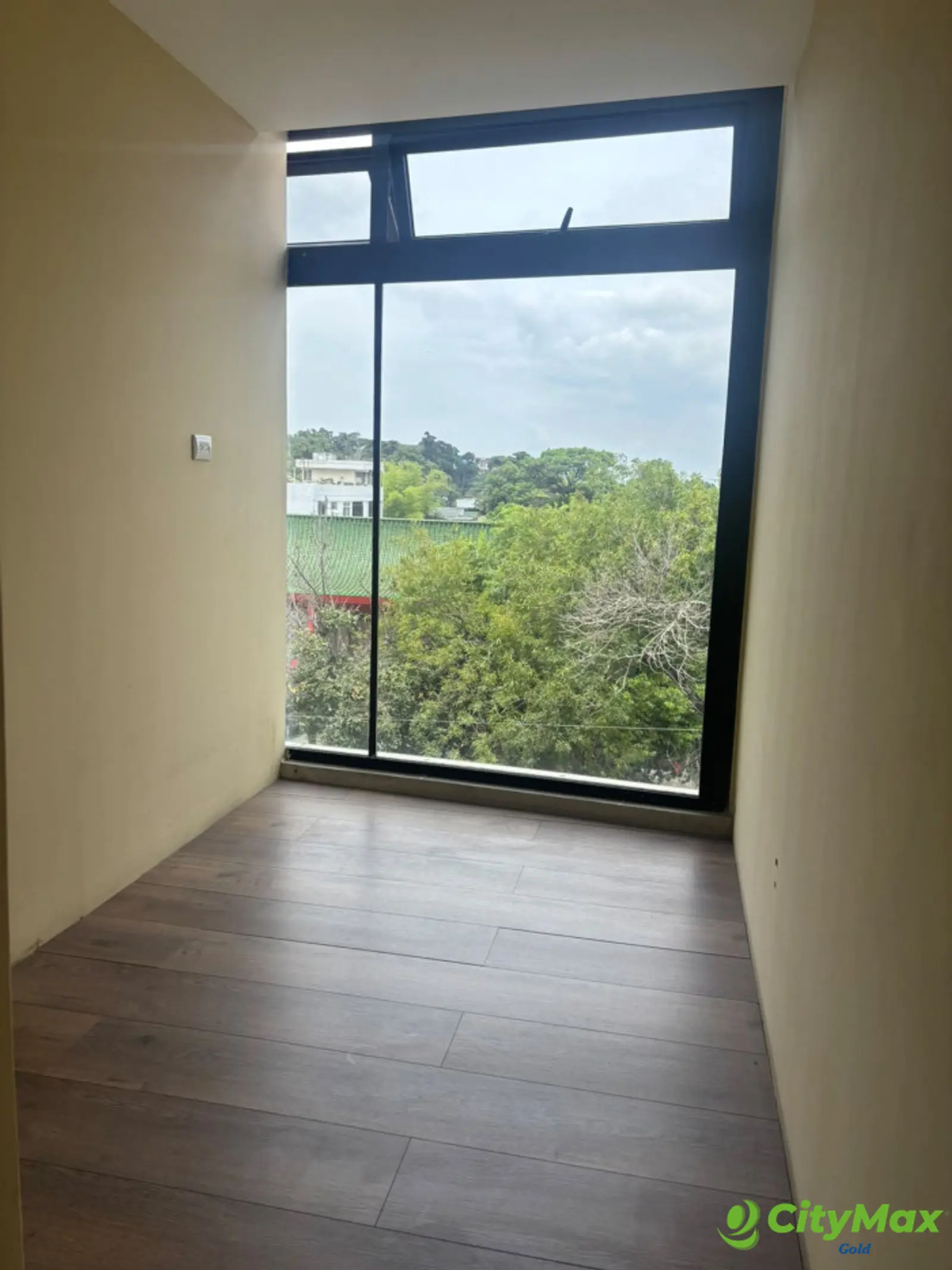 Oficina moderna en renta en Zona 9 Guatemala - foto 8
