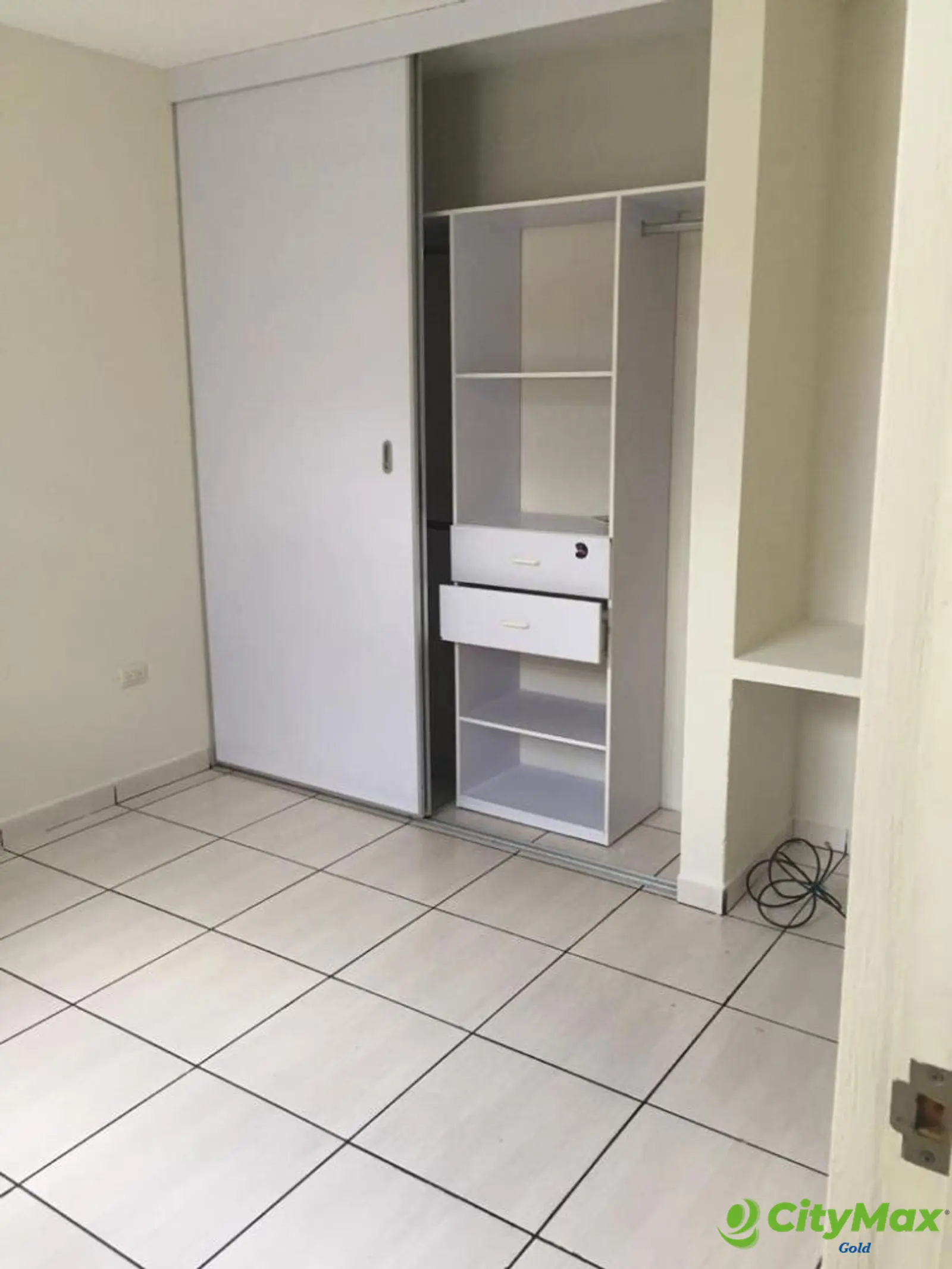 Apartamento en alquiler San Cristóbal sector B2 Mixco - foto 6