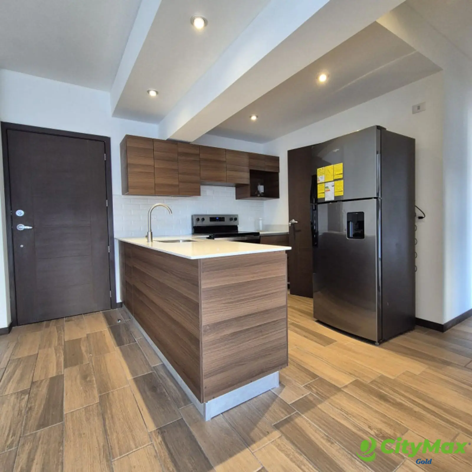 Apartamento en Alquiler en Pamplona zona 13 - foto 2
