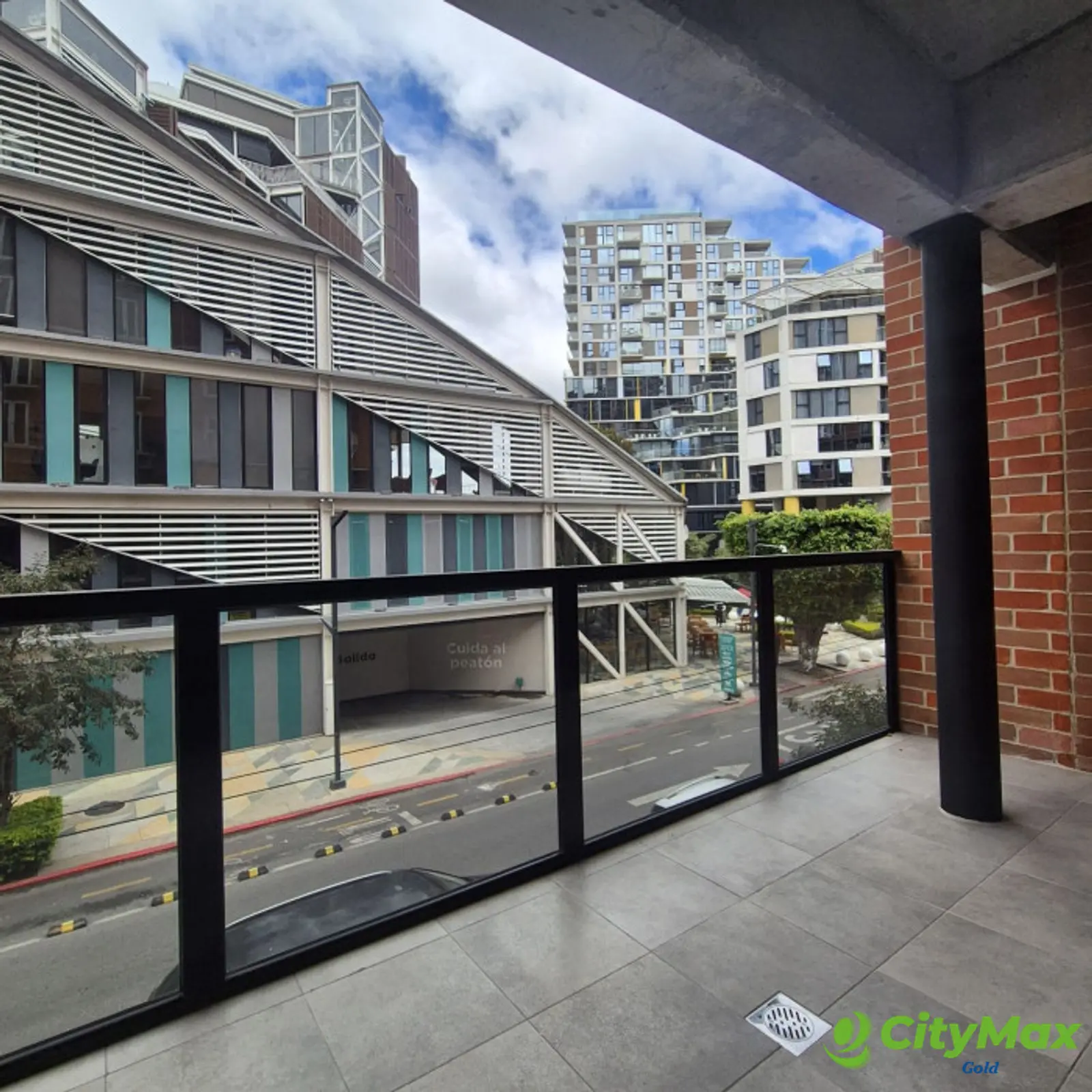 Oficina  en venta inversión en zona 4 Guatemala - foto 2