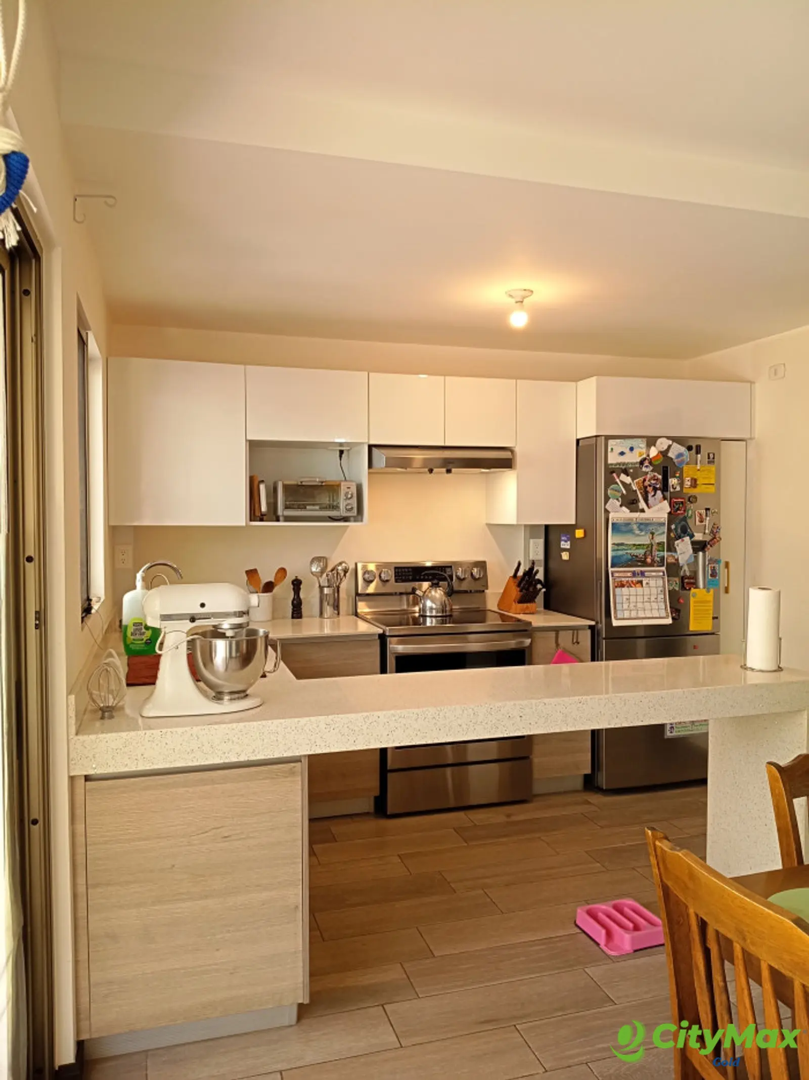 Apartamento en renta con pérgola y jardín en zona 14 - foto 4