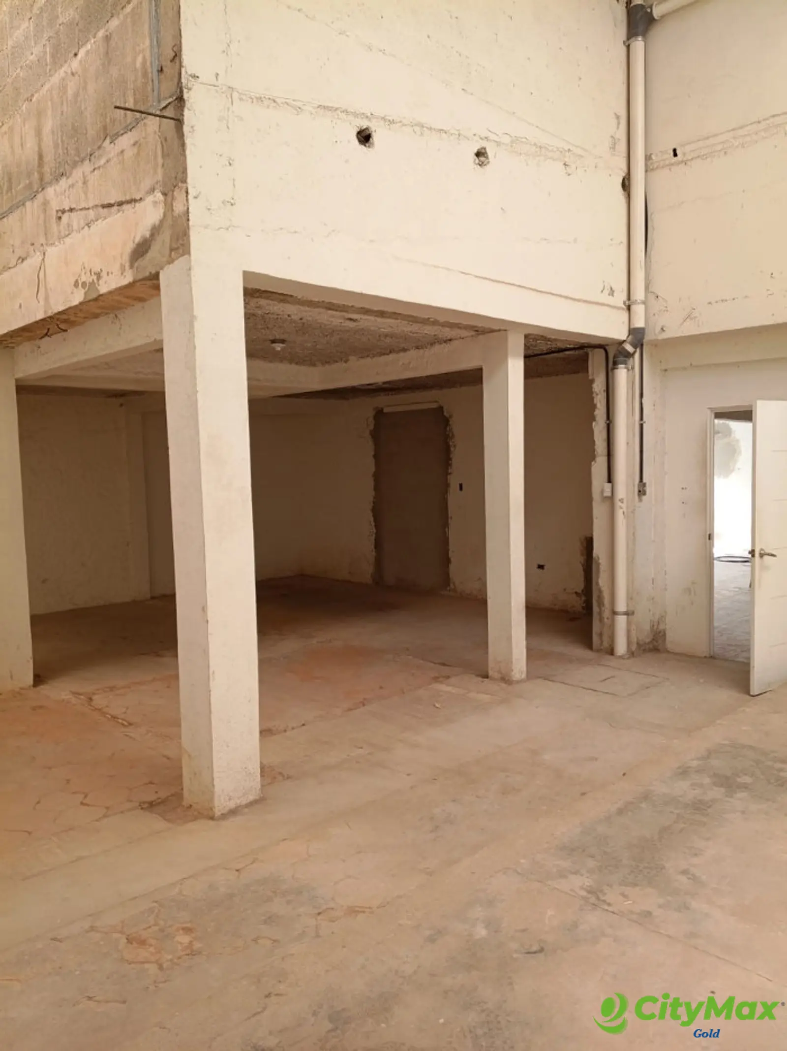 Propiedad comercial en Alquiler, Zona 9 Guatemala. - foto 11