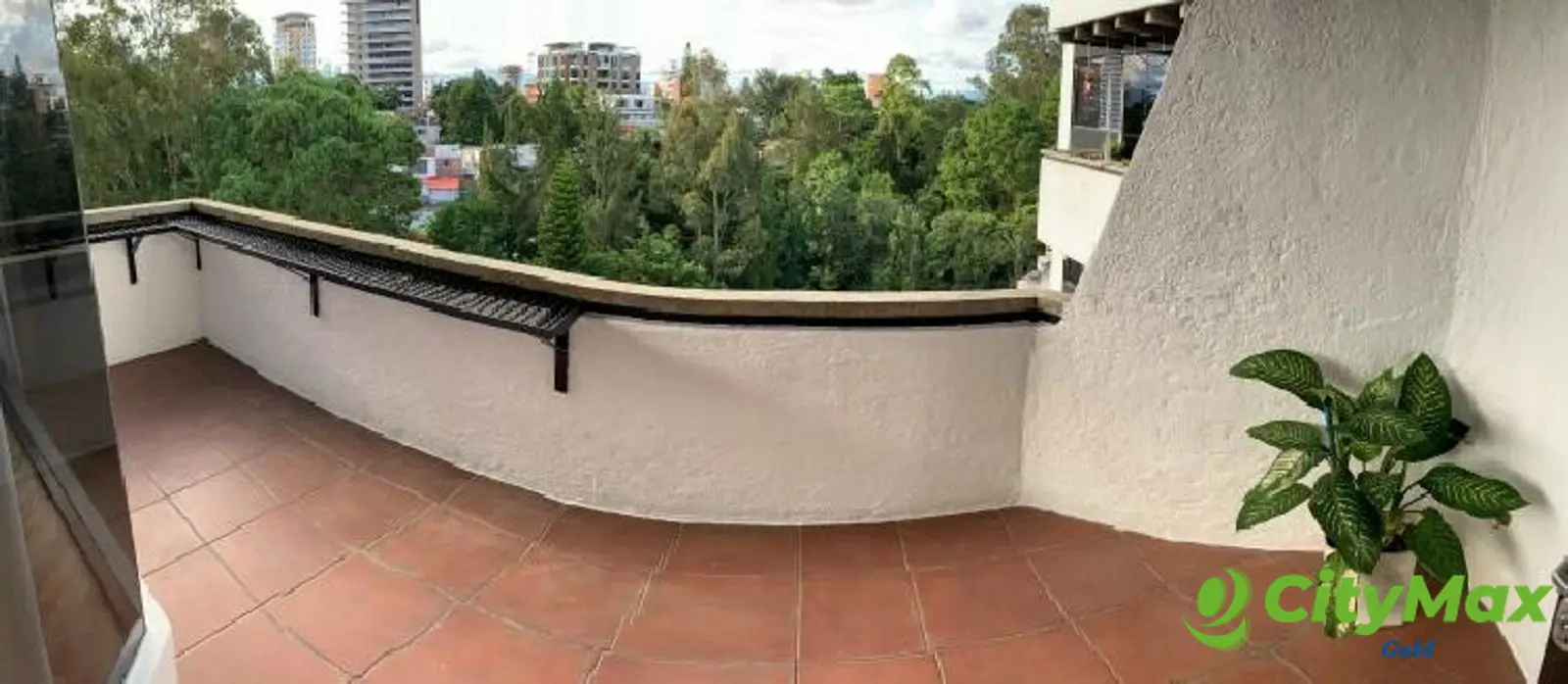 Apartamento amplio en renta en Zona 15 - foto 8