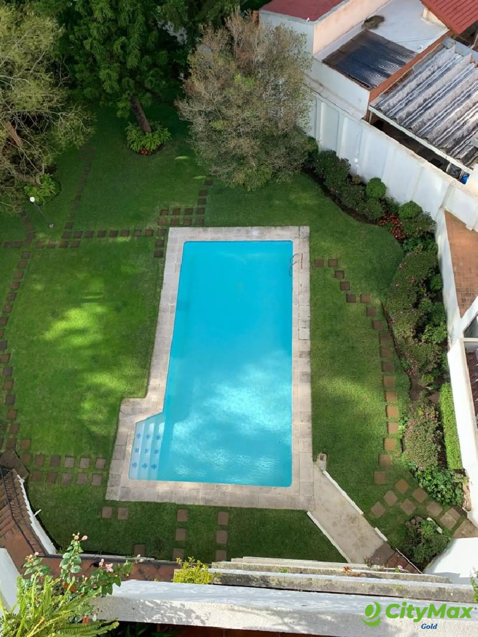 Apartamento amplio en renta en Zona 15 - foto 7