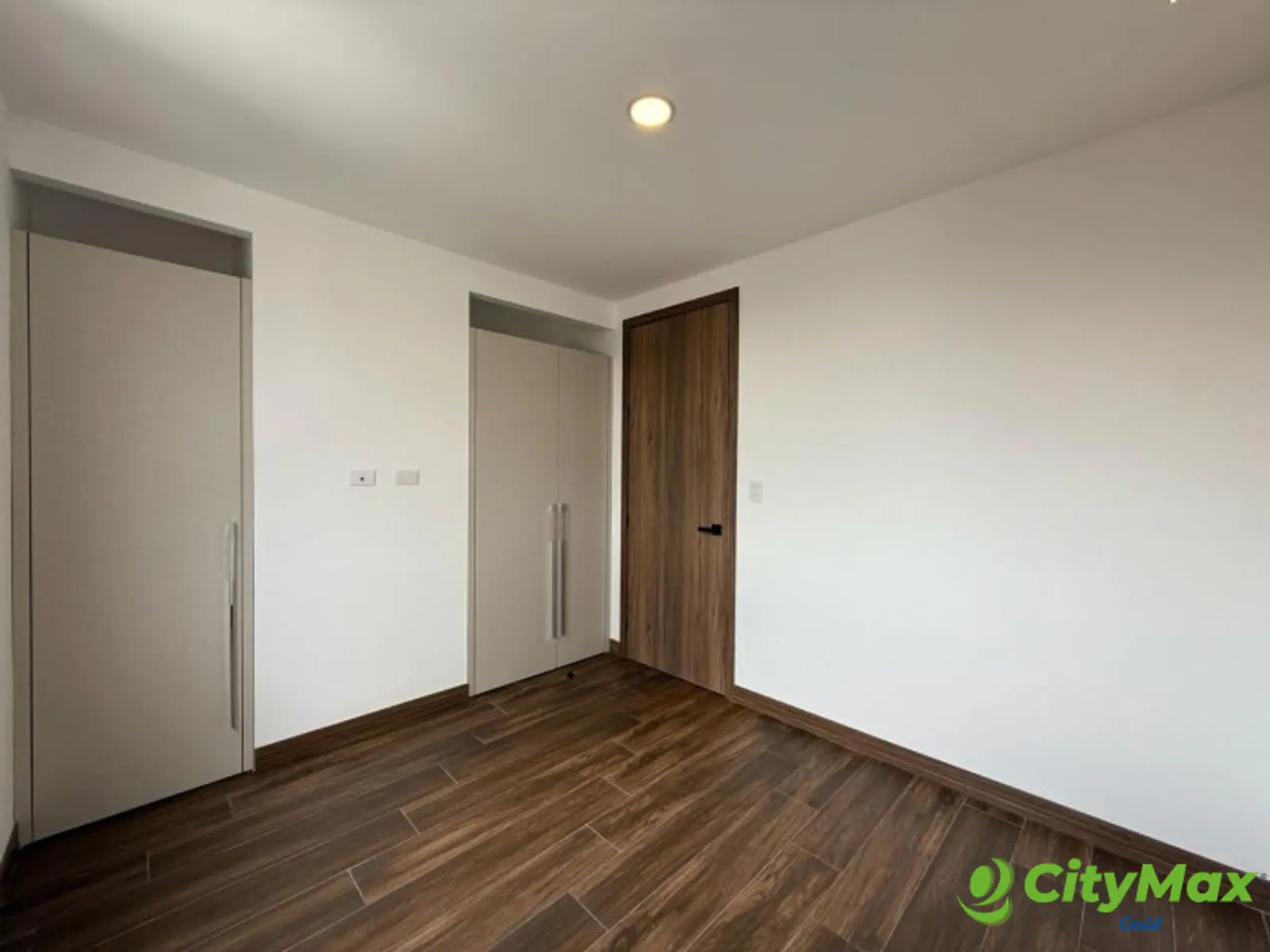 Apartamento Amueblado en Venta en Zona 15 Vista Hermosa - foto 8