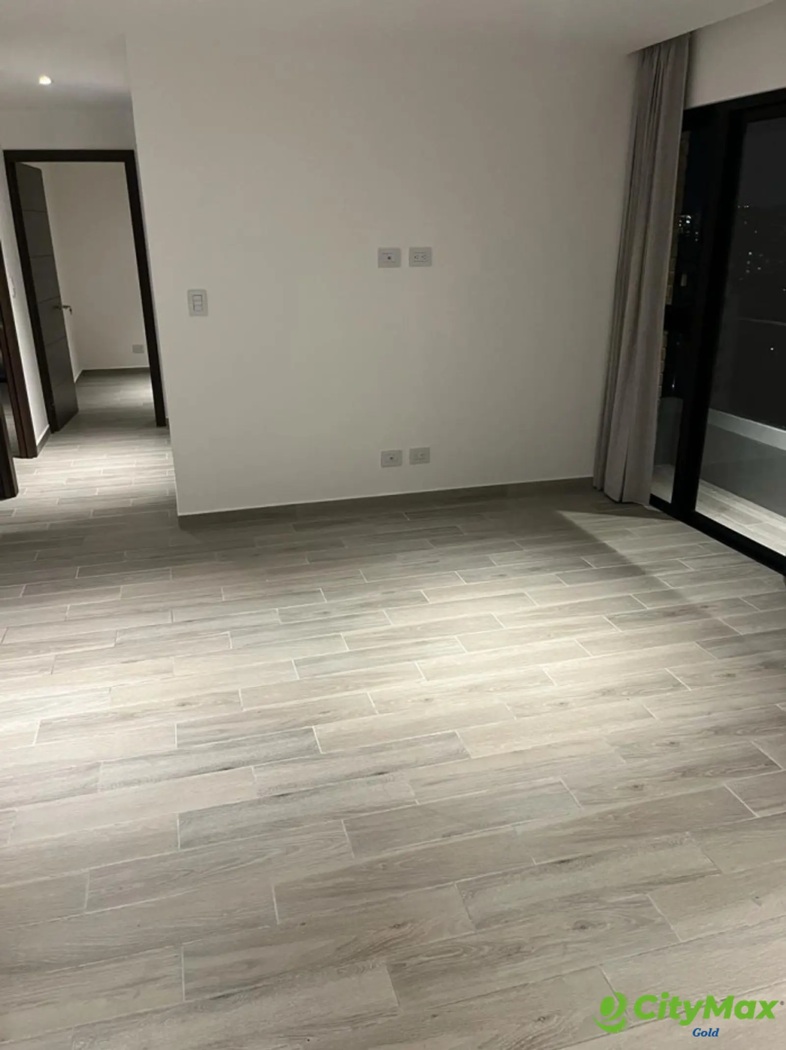Apartamento nuevo en Renta en zona 10 Guatemala - foto 2