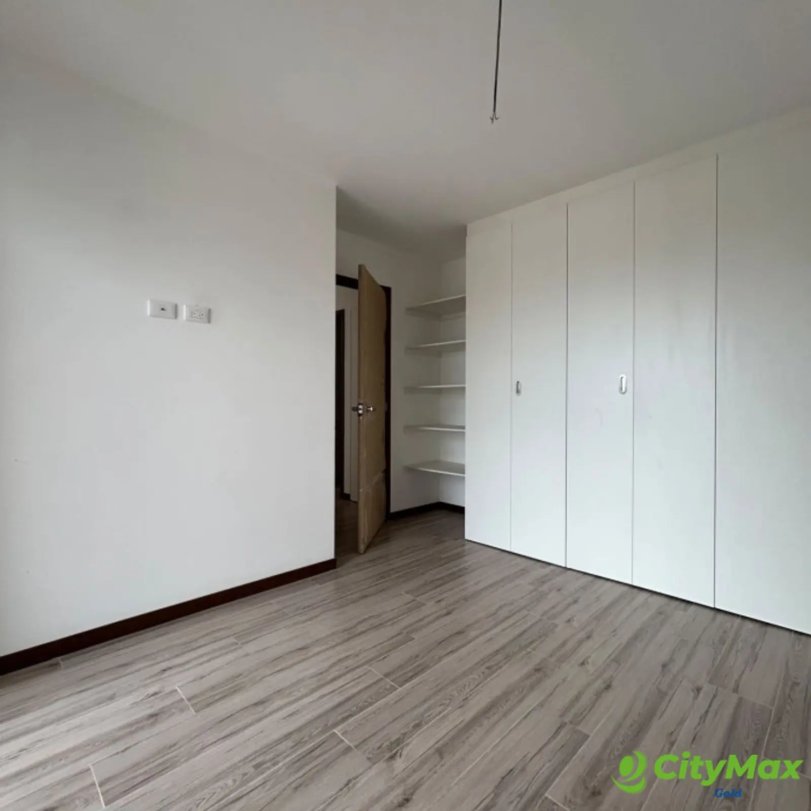 Apartamento en venta en zona 10 - foto 6