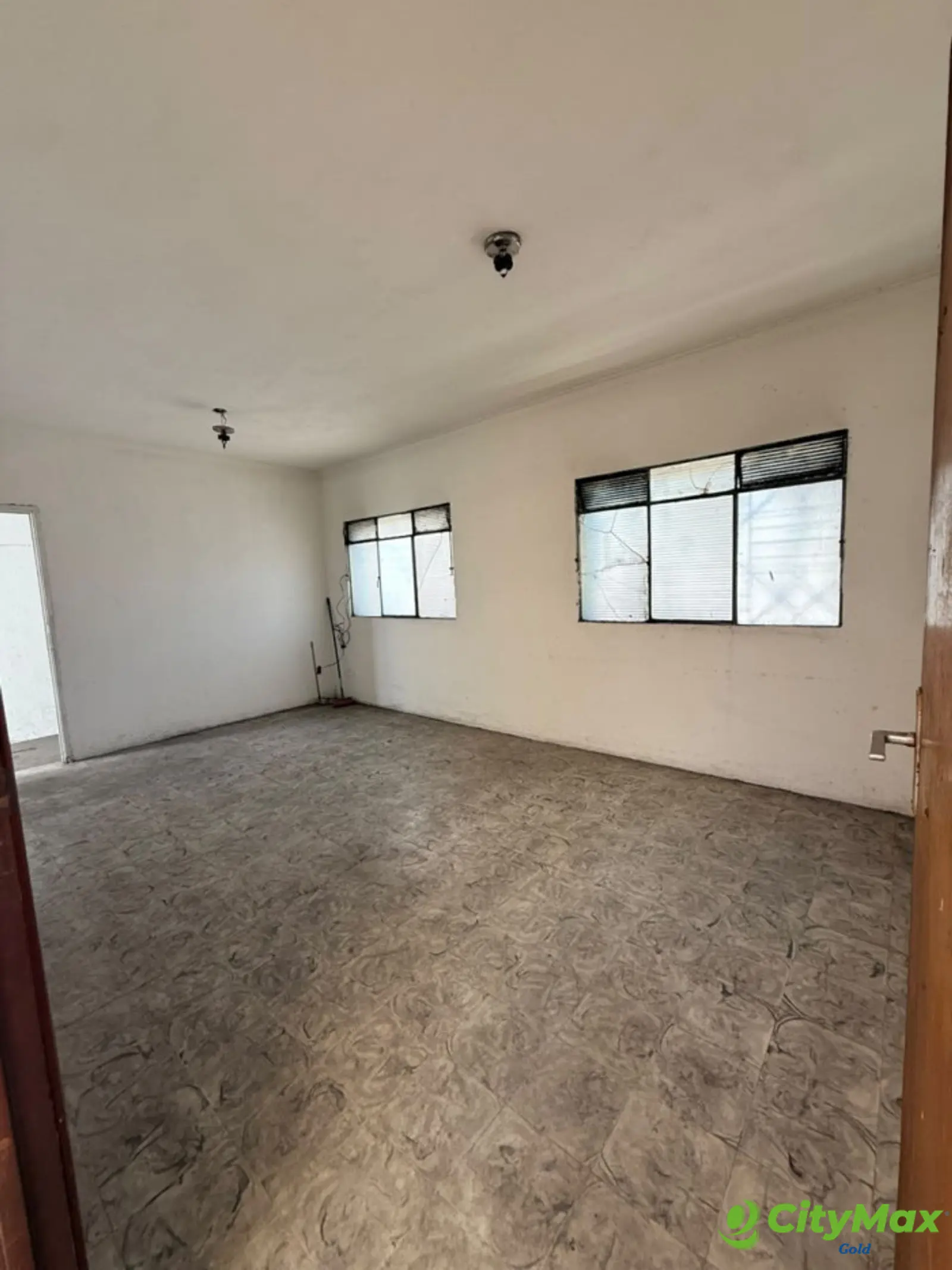 Venta de Casa amplia cercana al Sauce Zona 2  - foto 8